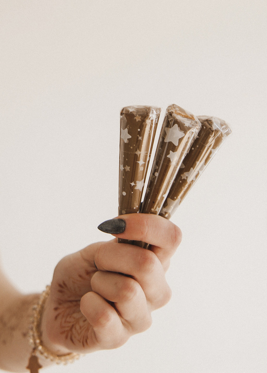 All Natural Henna Cones