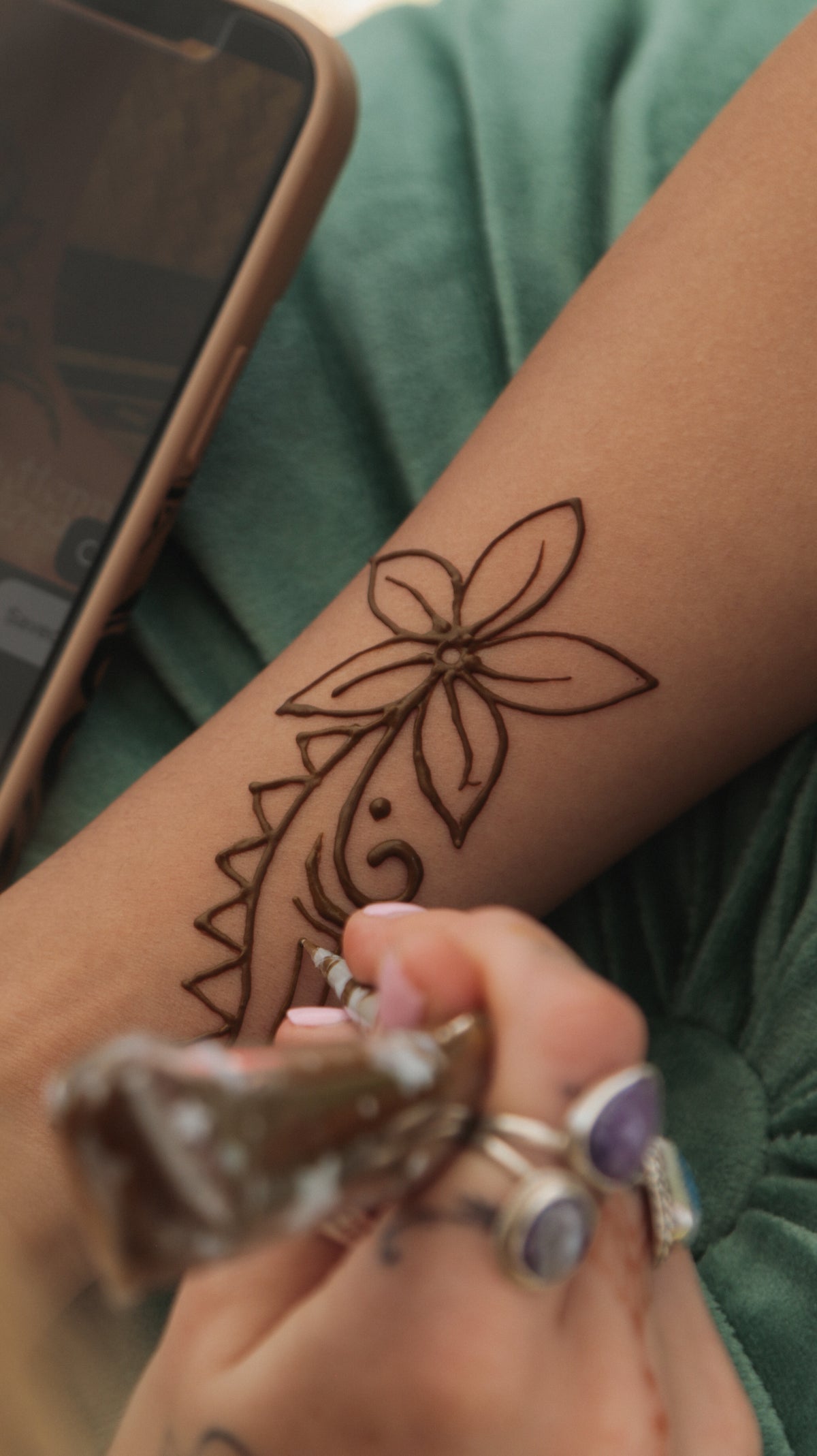 All Natural Henna Cones
